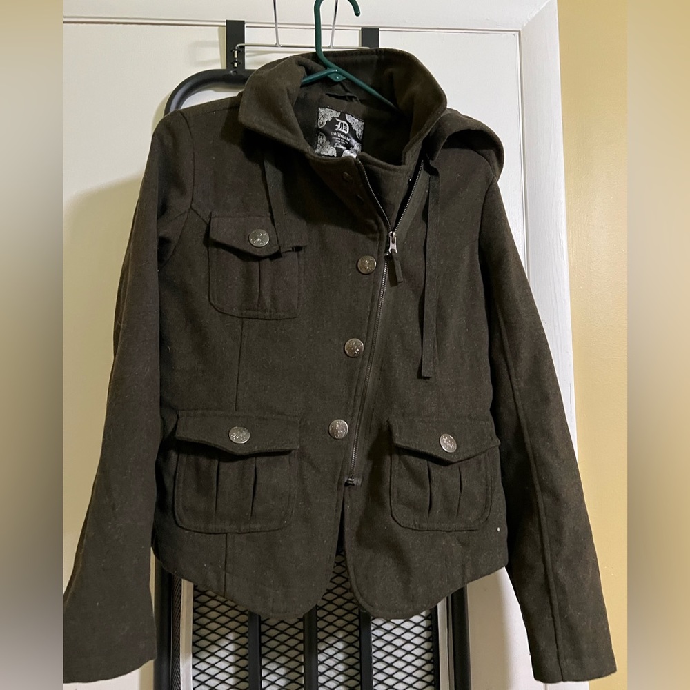 Cute Army wool jacket with removable hood